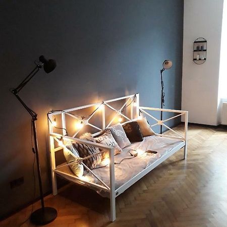 Modestm#Ilike# Lägenhet Lviv Exteriör bild
